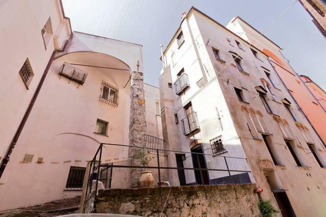 Apartment Lovingenoa - Antico Convento Genoa